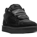 UGG Lowmel – Black