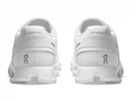 On Running Cloud 5 All White