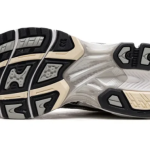 ASICS Gel-Kayano 14 – White Midnight