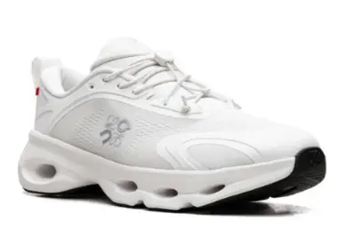 On Running Cloudsolo LOEWE 'white'