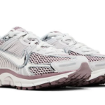 Air Zoom Vomero 5 'Chrome Platinum Violet'
