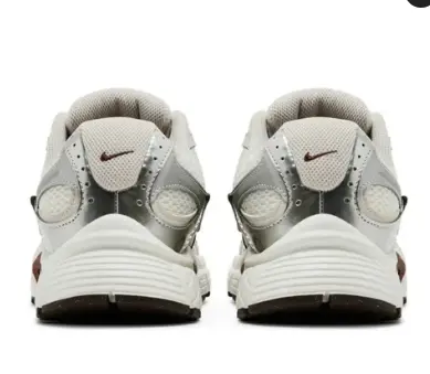 Nike Wmns V5 RNR 'Sail Fauna Brown