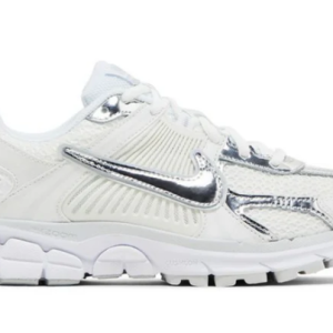 Air Zoom Vomero 5 'Chrome Toe'
