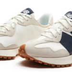 New Balance 327 – Moonbeam Outerspace