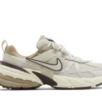 Nike V2K Run 'Light Orewood Brown'