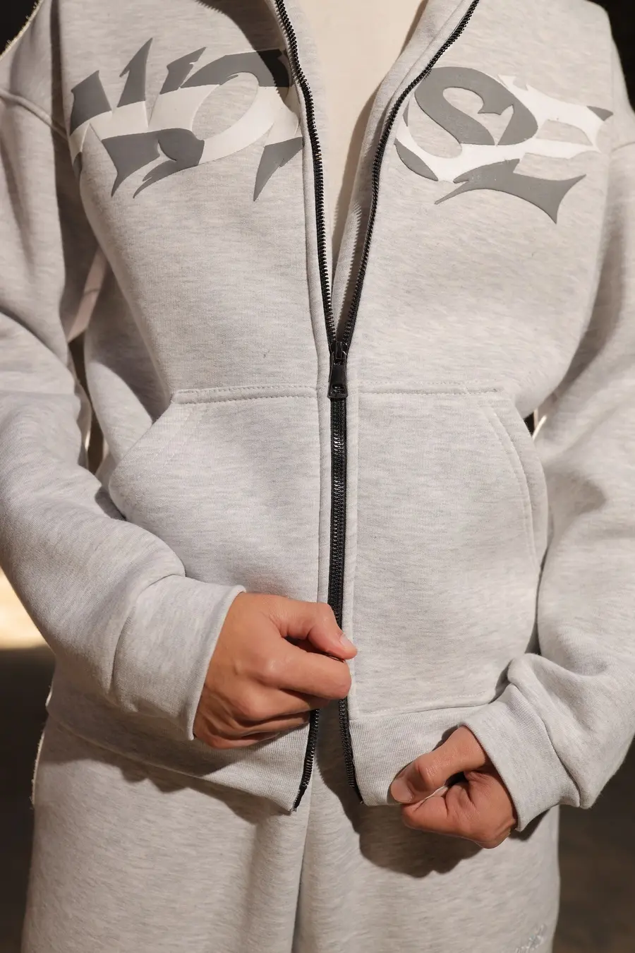 Noise zip up hoodie grey