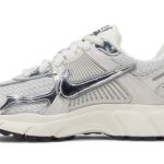 Air Zoom Vomero 5 'Photon Dust Metallic Silver'