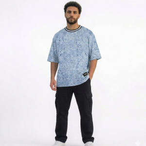 Blue oversized fashion T-shirt with knit collar, available in sizes M to 2XL
