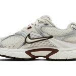 Nike Wmns V5 RNR 'Sail Fauna Brown