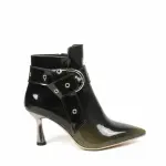 Ankle boot Made of shiny gradient-colored leather R-905