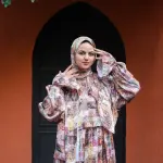 BAROQUE SUNSET PRINT DRESSY SATIN ISDAL