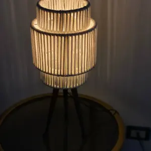 Macramé Table lamp mtl1