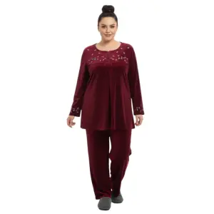 Women’s Plus Size 2-Piece Pajama Set