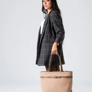 Classic Belt Detail Tote-cafe