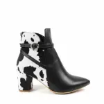 Boot featuring a trendy cow R-506