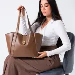 Minimal Turn Closure Bag-light brown