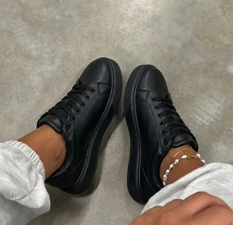 Minimalist Casual Sneakers SN-29