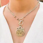 كوليه فضه عربي متاح ٣ كلمات