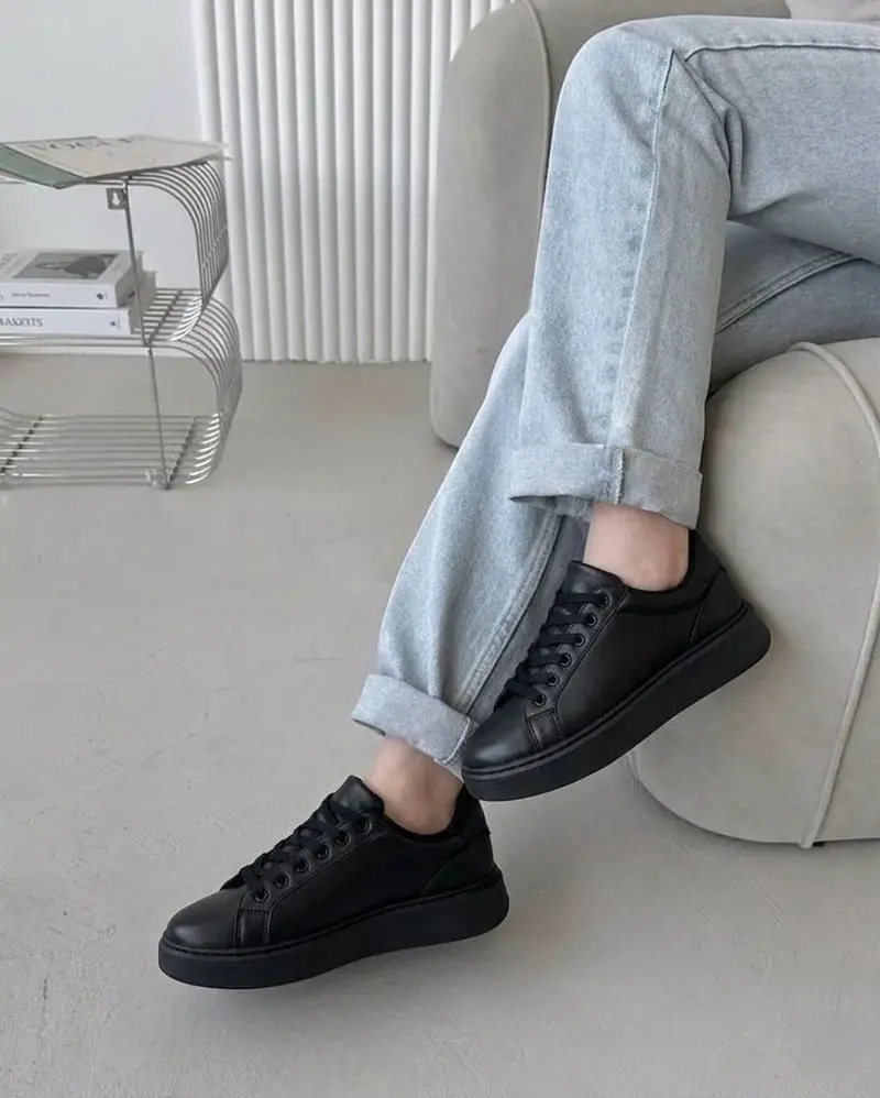 Minimalist Casual Sneakers SN-29