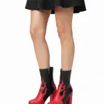 High-heeled boots with a flattering flame design. B-41