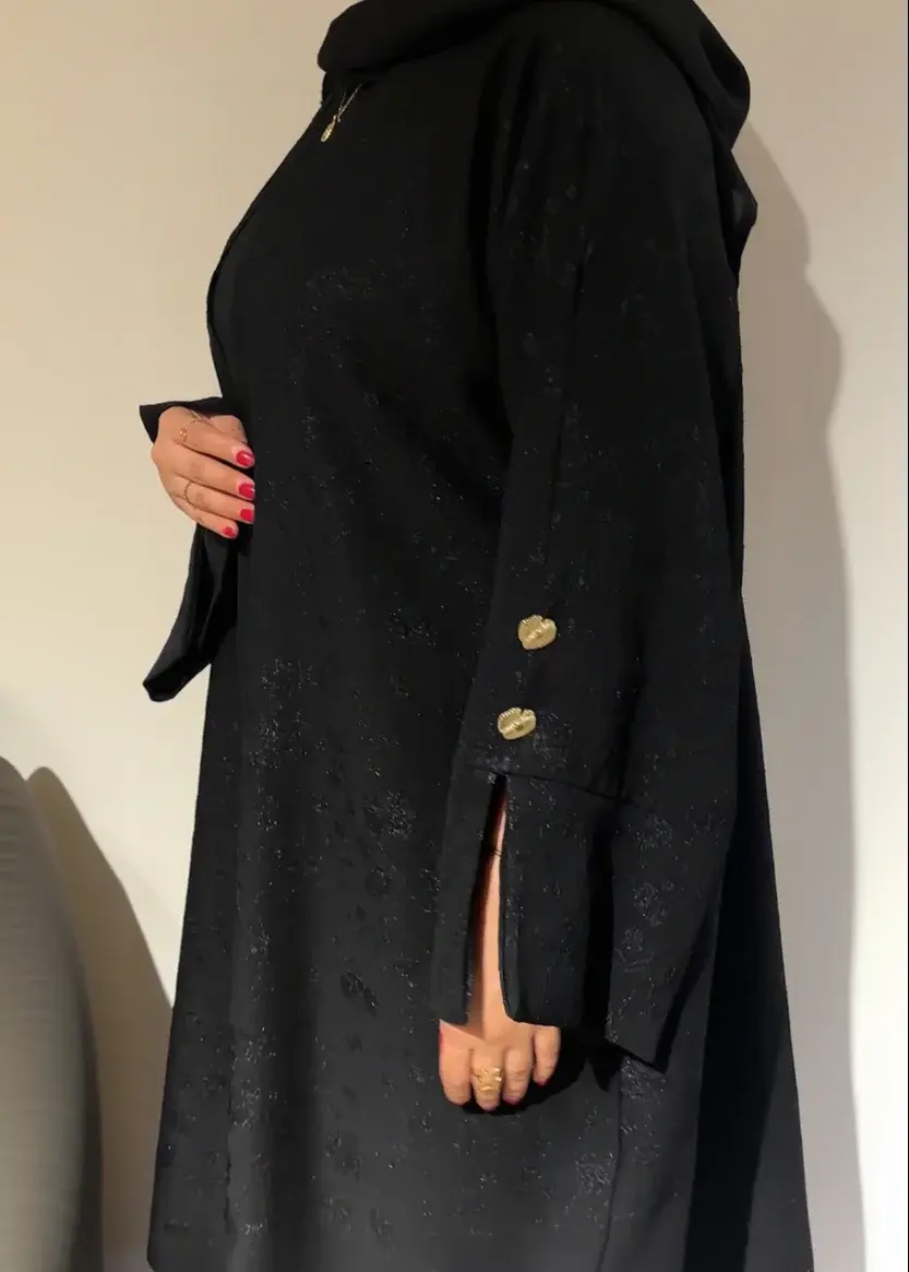 Button Sleeve Abaya