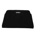 Isota Black Clutch
