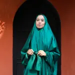 COLORPOP PAISLEY PRINT SATIN MALHAFA ISDAL