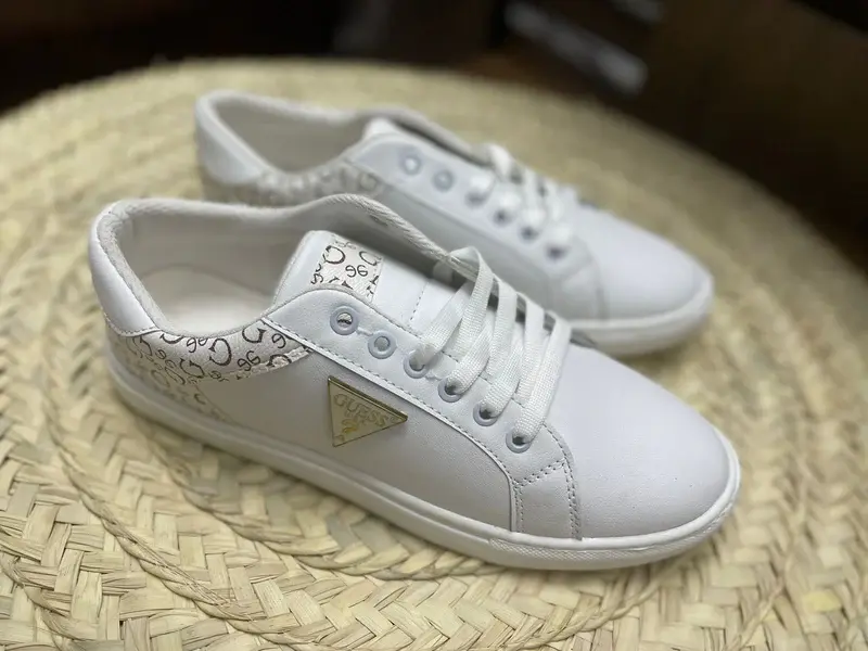 sneakers in a modern sophisticated style GS-2