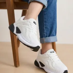 Skyline Modern Tech-Runner L-1