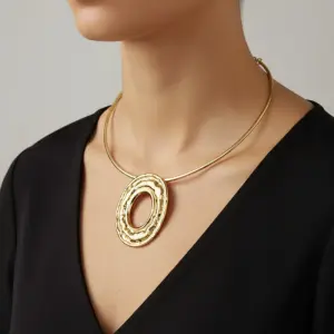 Modern Pendant Necklace Choker N-73