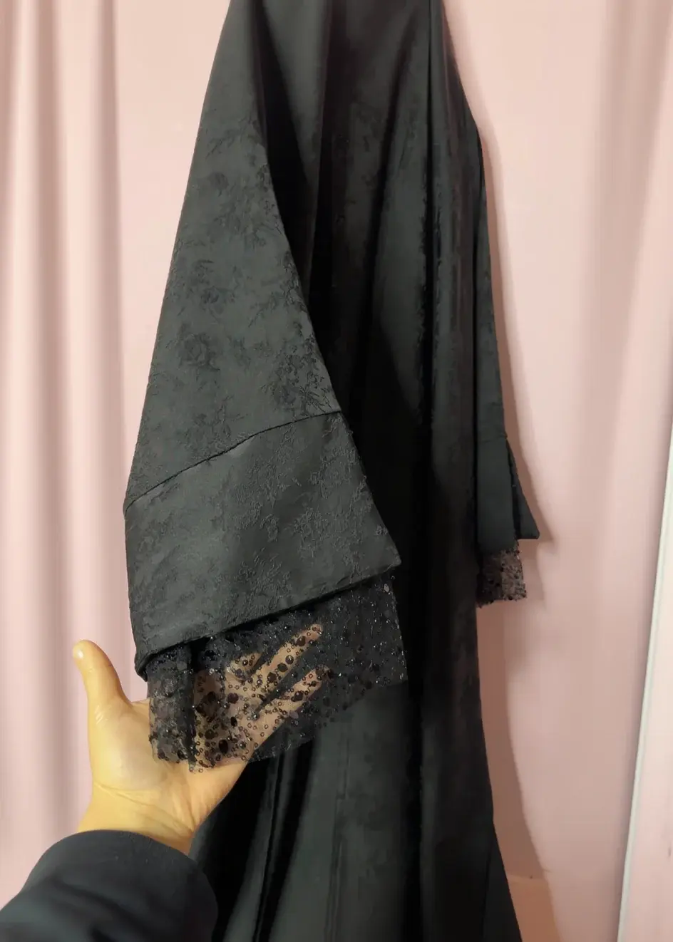Barqah Abaya