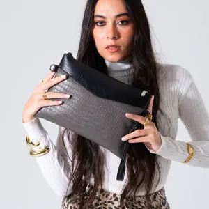 Metallic Texture Clutch-gray
