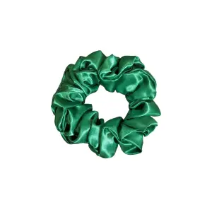 Axiology Satin Scrunch – Gentle, Stylish & Hair-Friendly