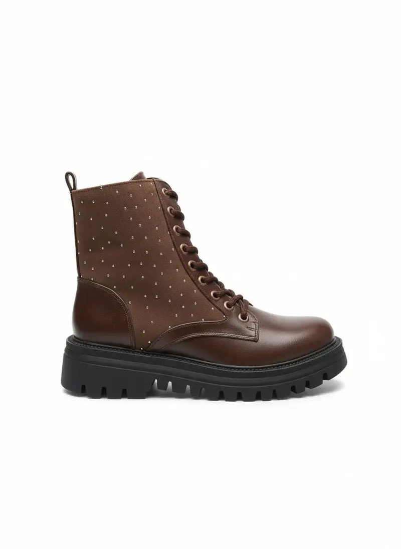Boots leather with diamonds on the side – B-50