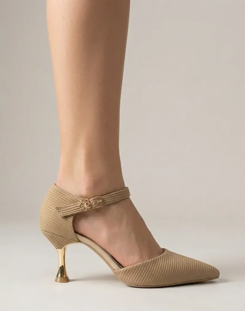 Elegant Rose Buckle Heels C-88