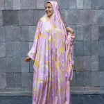 LILA SWIRL PRINT SATIN MALHAFA ISDAL