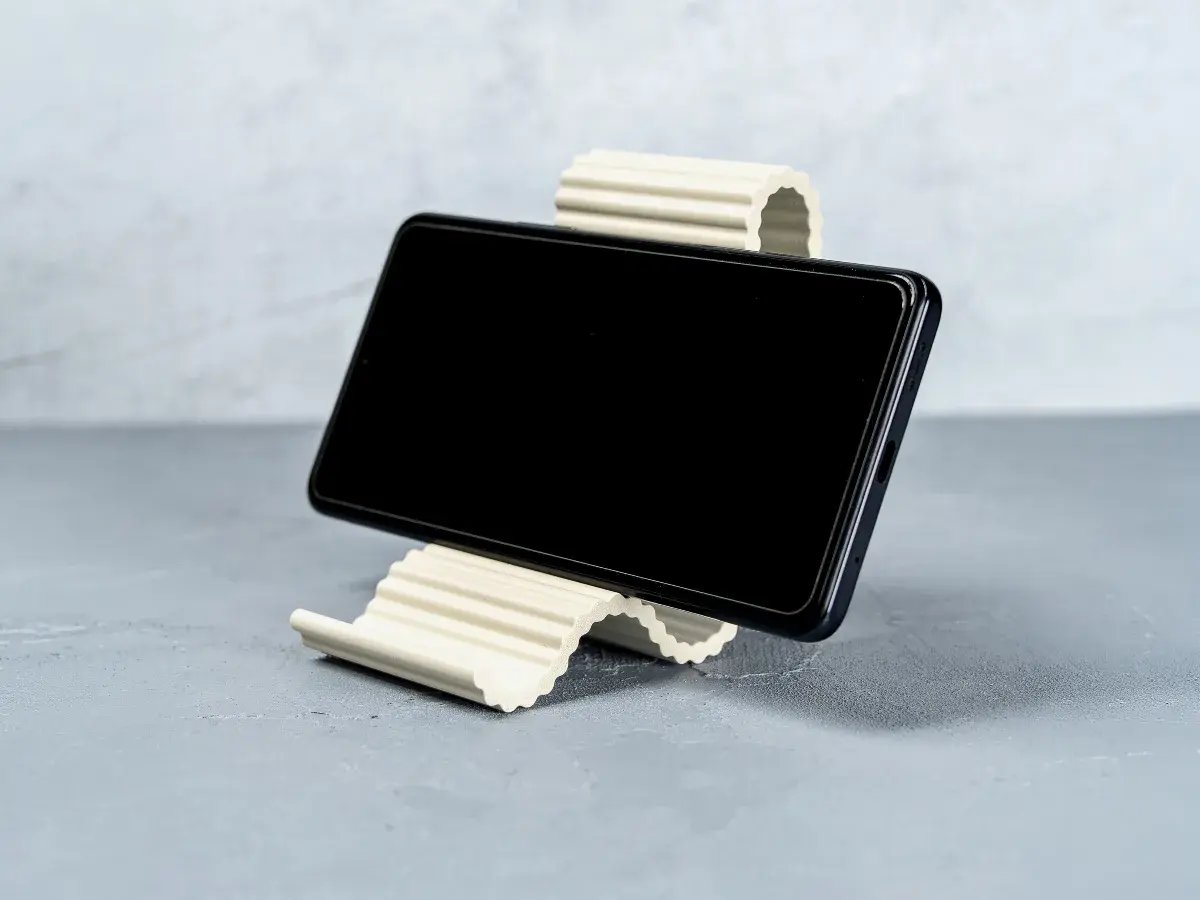 Waveform Minimalist Phone Stand