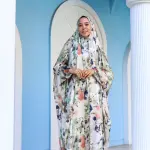 NATURE SPLASHES PRINT SATIN MALHAFA ISDAL