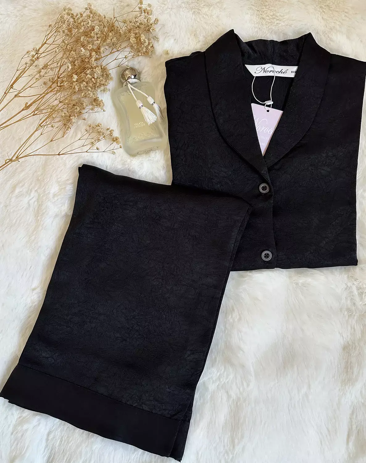 Noir crinkled Marble Effect pjs