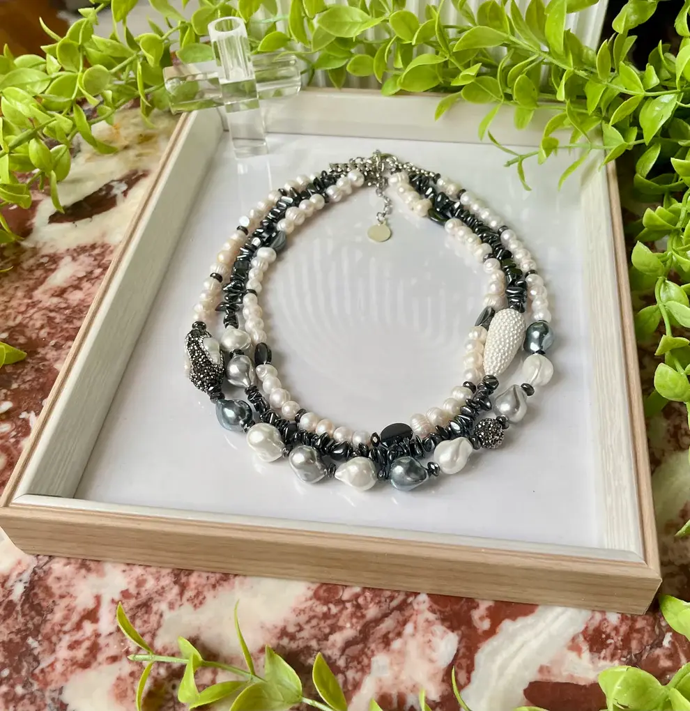 Nazli necklace