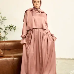 ROSE GOLD SATIN DRESS ISDAL
