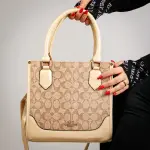LEATHER HAND BAG COACH BG-4