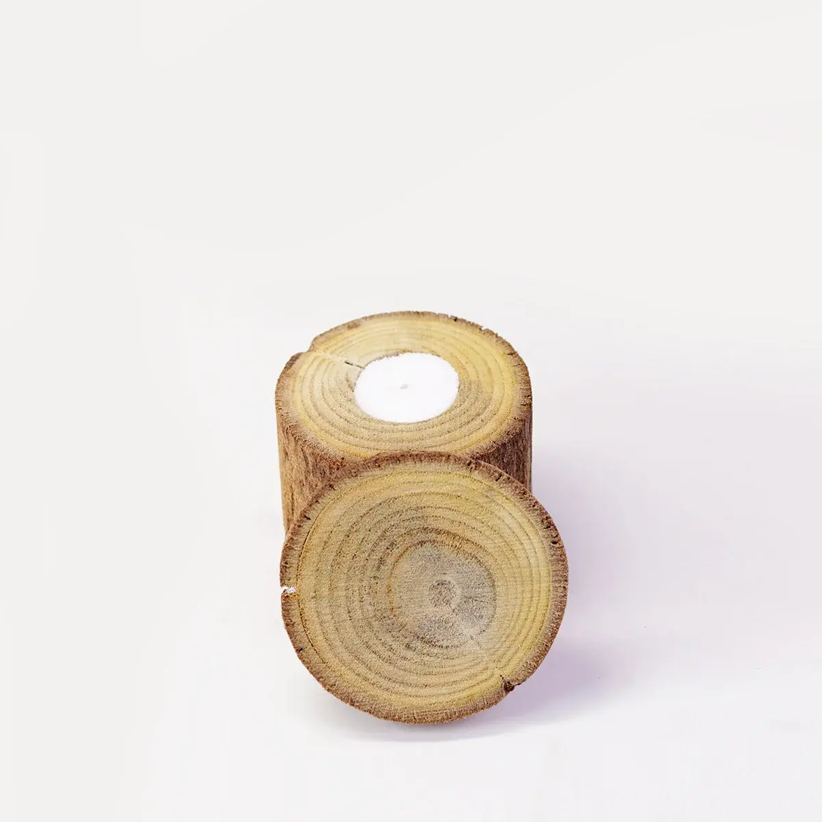 Natural Wooden Candle Holder – A Warm Touch of Nature for Elegant Spaces