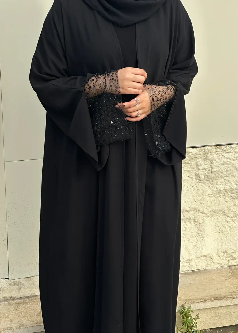 Wealth Abaya – Black