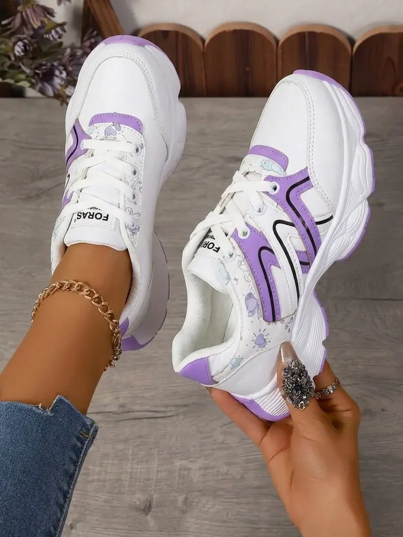Casual Chunky Sneakers with Soft Graphics L-24