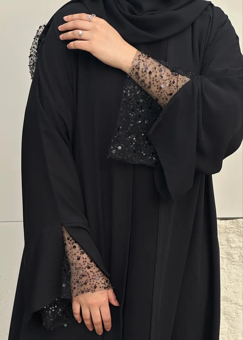 Wealth Abaya – Black
