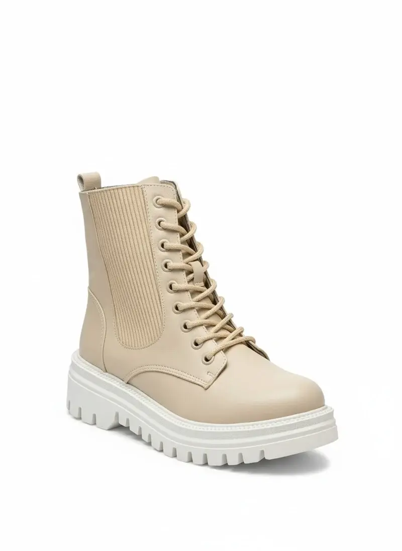 Luxury boot with a classic design B-53