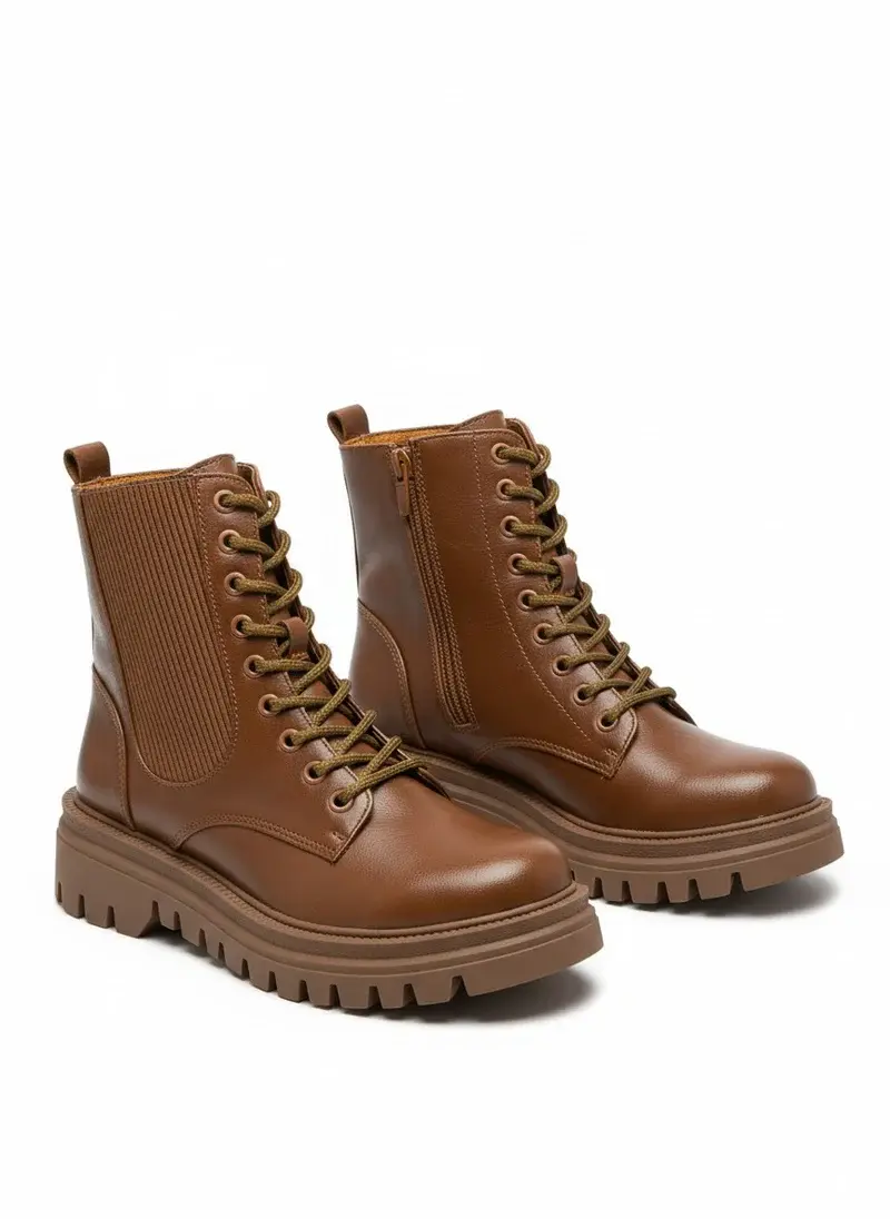 Luxury boot with a classic design B-53