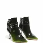 Ankle boot Made of shiny gradient-colored leather R-905