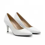 Heels with an elegant classic design C-117